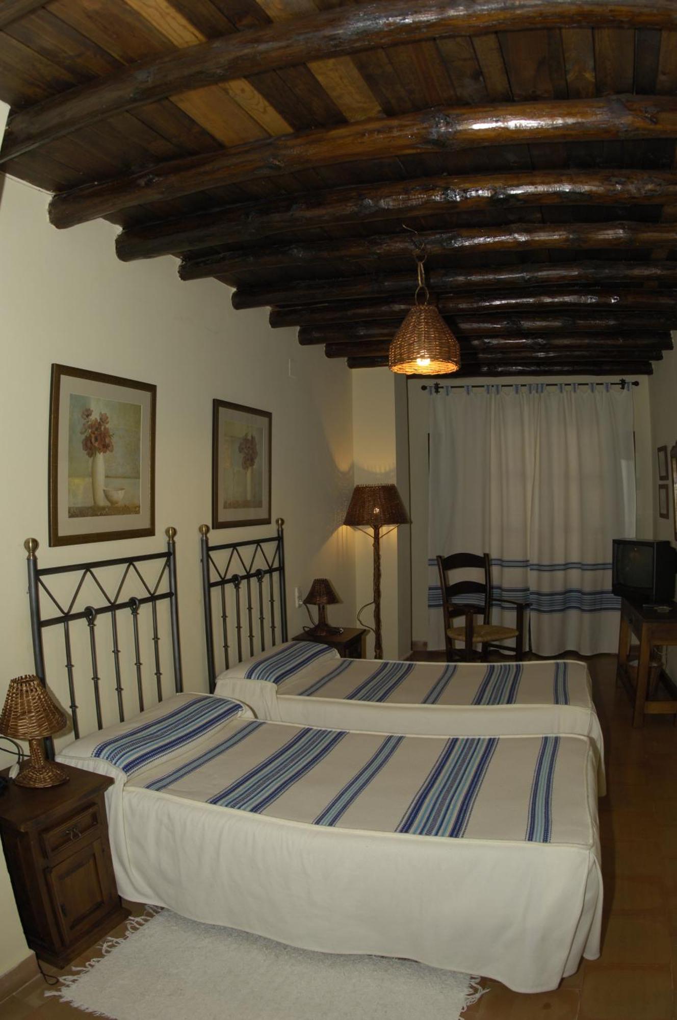 Hotel Rural San Roque Pitres Екстериор снимка